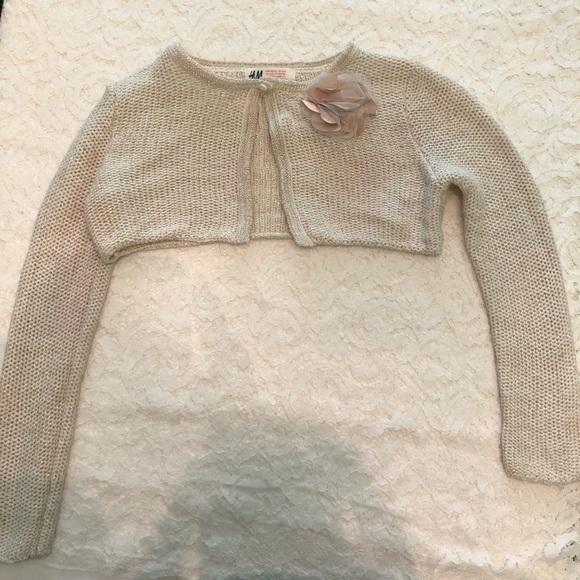 Girls H&M shawl - Size 4-6Y - Picture 2 of 5